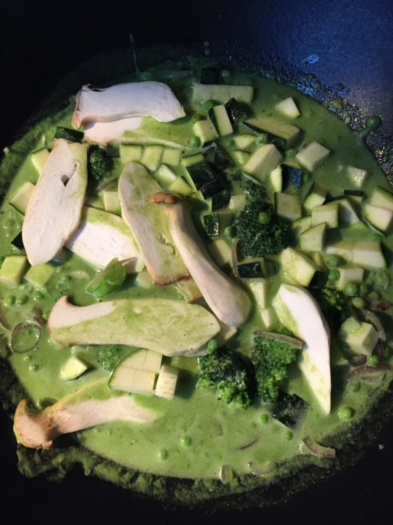 grüne Asia-Suppe vegan