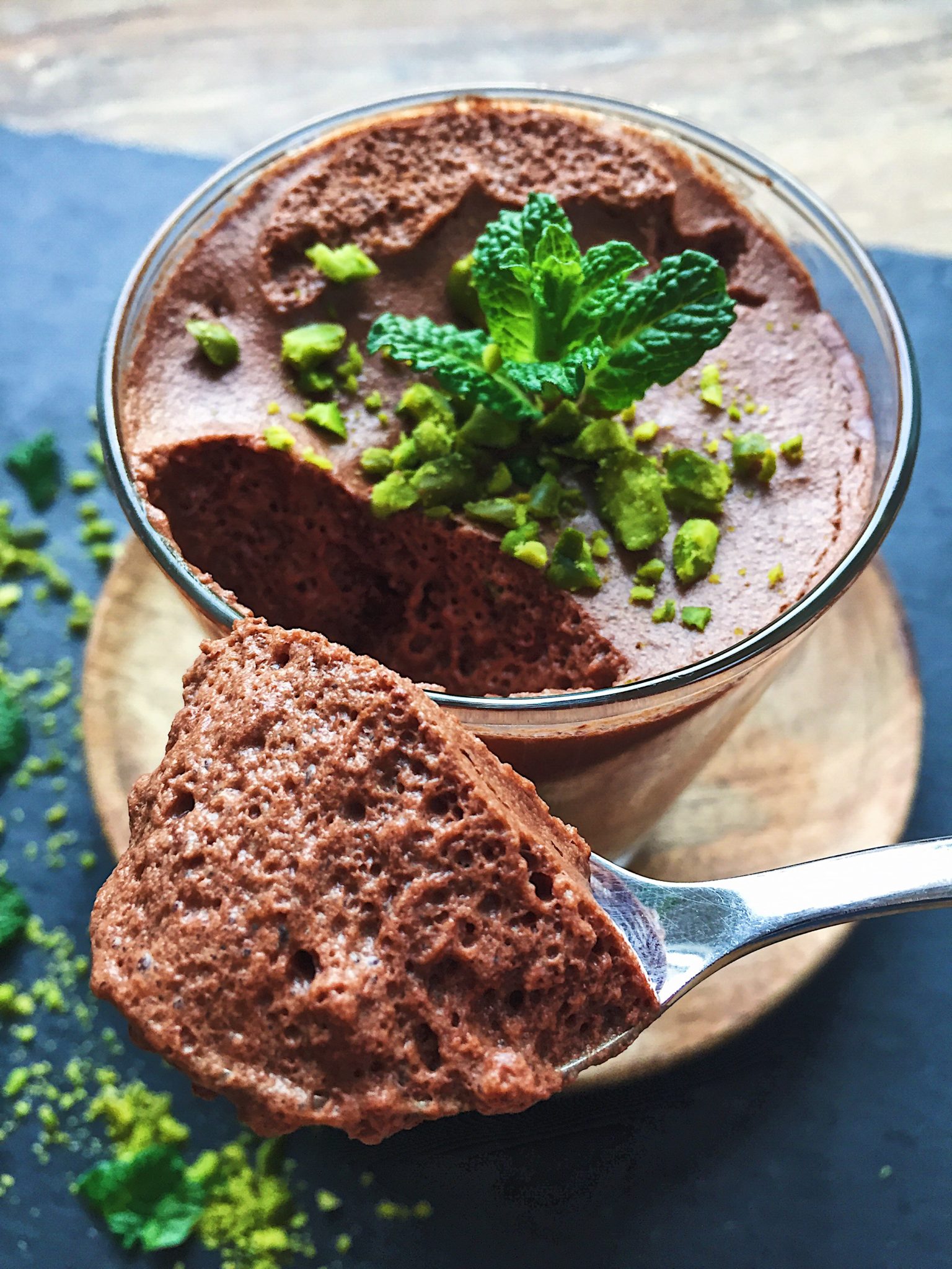 Fluffiges Schokomousse vegan - vegan 24/7